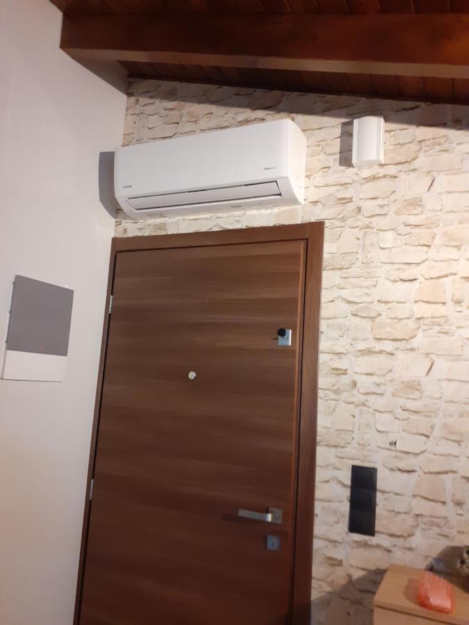 The View Attic Apartment Ioannina Exterior photo